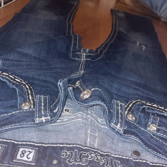 EUC Miss Me Jeans - Picture 3 of 5